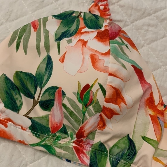 LUCKY BRAND floral print bikini top adjustable straps removable pads white sz 1X - Picture 6 of 14